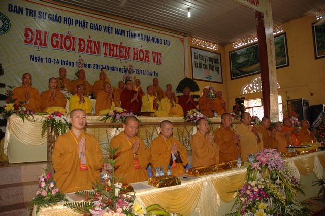 Chùm ảnh: Lễ bế mạc đại giới đàn Thiện Hòa VII