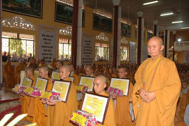 Chùm ảnh: Lễ bế mạc đại giới đàn Thiện Hòa VII