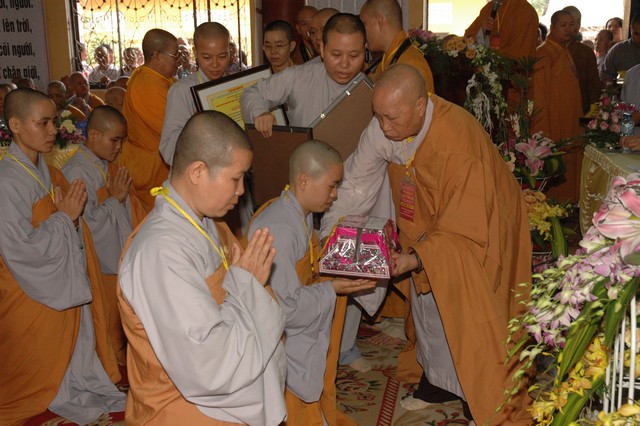 Chùm ảnh: Lễ bế mạc đại giới đàn Thiện Hòa VII