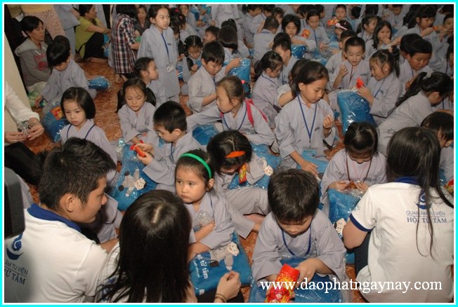 TP. HCM: Chùm ảnh khóa tu Gieo Hạt Từ Tâm 21: Bé Vui Xuân