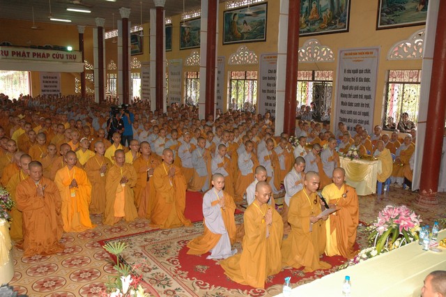 Chùm ảnh: Lễ bế mạc đại giới đàn Thiện Hòa VII