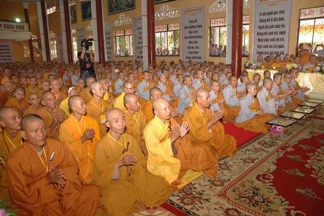 Chùm ảnh: Lễ bế mạc đại giới đàn Thiện Hòa VII