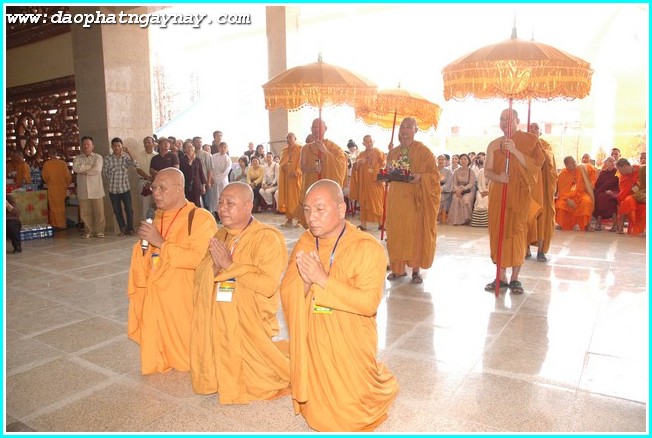 Phật giáo Nam tông tưởng niệm 60 năm tổ sư Minh Đăng Quang vắng bóng