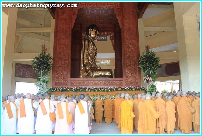 Phật giáo Nam tông tưởng niệm 60 năm tổ sư Minh Đăng Quang vắng bóng