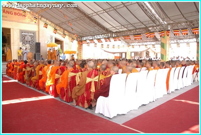 Phật giáo Nam tông tưởng niệm 60 năm tổ sư Minh Đăng Quang vắng bóng