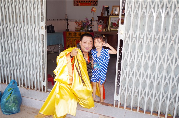 Đức Phật Di Lặc mang mùa xuân về sông nước miền Tây