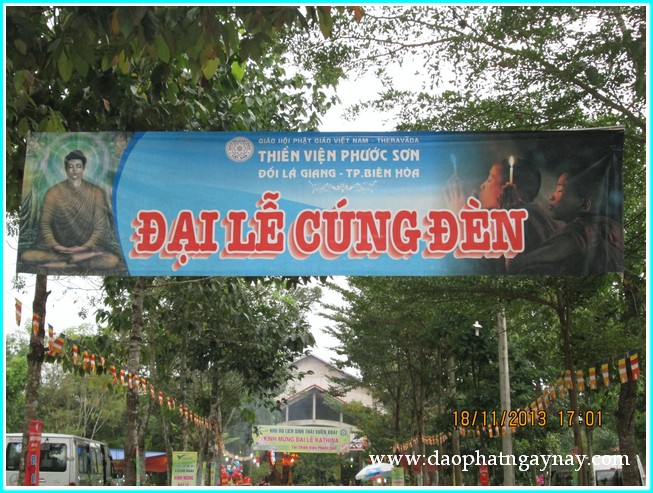 Đồng Nai: Lễ hội cúng đèn rằm tháng 10 tại thiền viện Phước Sơn