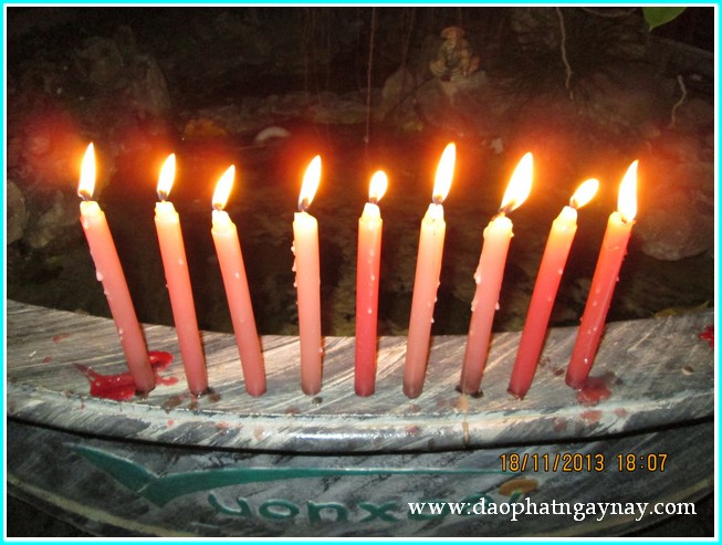 Đồng Nai: Lễ hội cúng đèn rằm tháng 10 tại thiền viện Phước Sơn