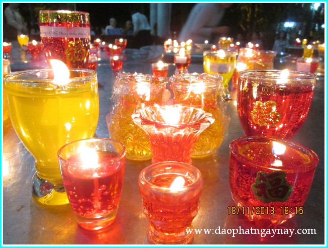 Đồng Nai: Lễ hội cúng đèn rằm tháng 10 tại thiền viện Phước Sơn