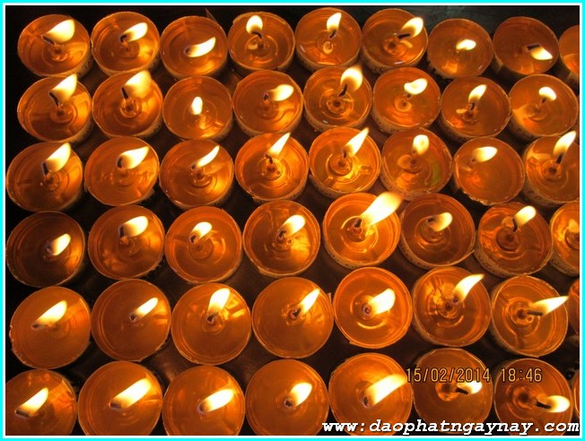 Lễ hội cúng đèn rằm tháng giêng tại thiền viện Phước Sơn