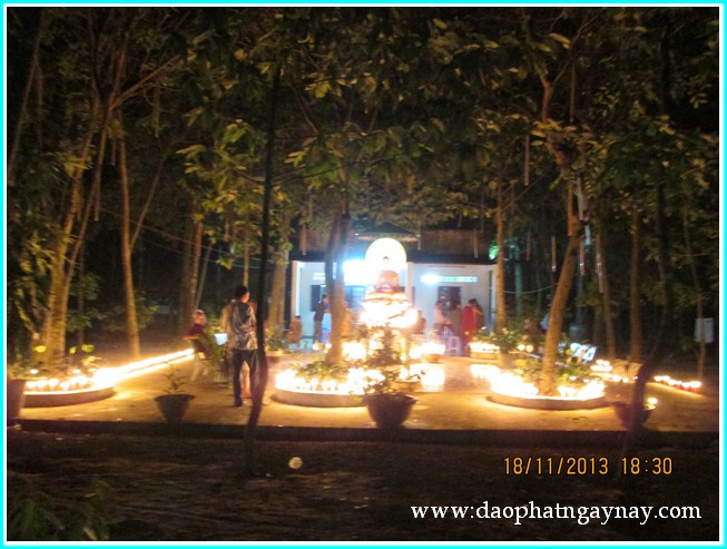 Đồng Nai: Lễ hội cúng đèn rằm tháng 10 tại thiền viện Phước Sơn