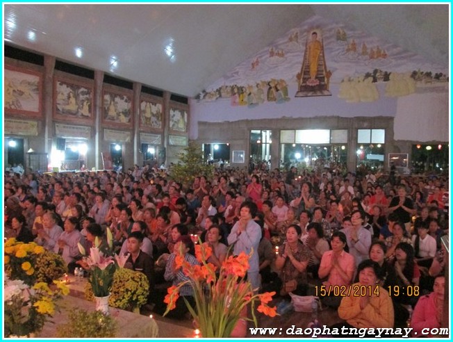 Lễ hội cúng đèn rằm tháng giêng tại thiền viện Phước Sơn