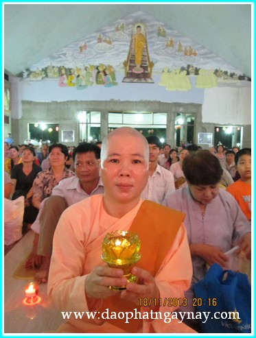 Đồng Nai: Lễ hội cúng đèn rằm tháng 10 tại thiền viện Phước Sơn