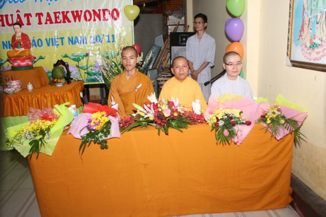 TP.HCM: Thiêng liêng lễ mừng ngày nhà giáo, 20/11 tại chùa Thiên Chánh