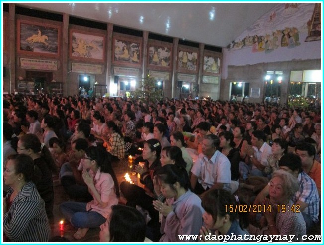 Lễ hội cúng đèn rằm tháng giêng tại thiền viện Phước Sơn