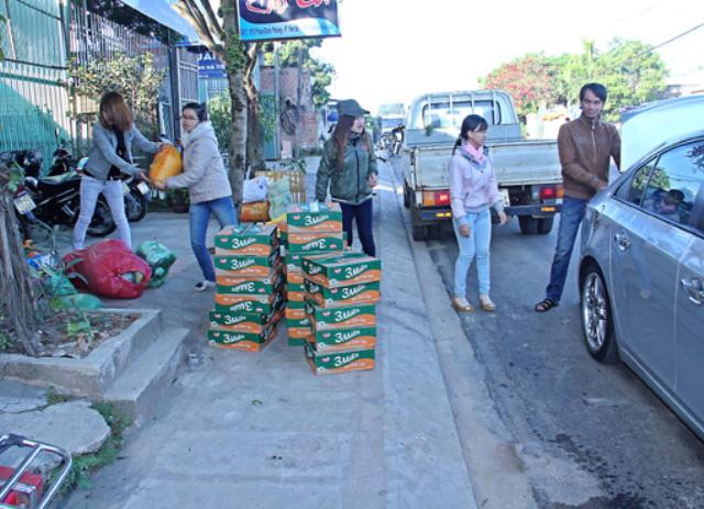 Chuyến Thăm Tặng Quà Bà Con Làng Phong IaLang-Bàu Cạn-Chưprông-Gia lai