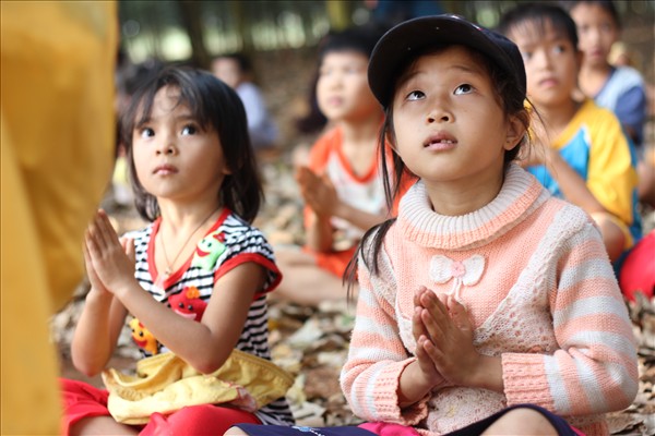 Phật Di Lặc Về Với Người Dân Đồn Điền Cao Su