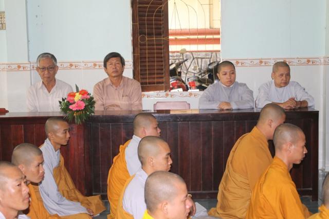 Đồng Tháp: Trường Trung Cấp Phật Học Đồng Tháp – Nhân Ngày Nhà Giáo Việt Nam 20/11