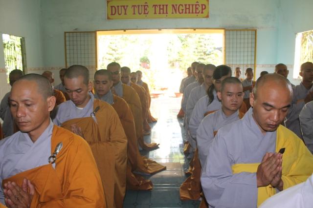 Đồng Tháp: Trường Trung Cấp Phật Học Đồng Tháp – Nhân Ngày Nhà Giáo Việt Nam 20/11