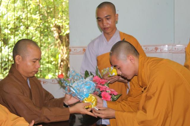 Đồng Tháp: Trường Trung Cấp Phật Học Đồng Tháp – Nhân Ngày Nhà Giáo Việt Nam 20/11