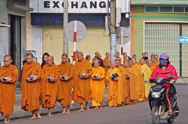 Lễ Tạ Pháp Khóa Bồ Dưỡng Đạo Hạnh Dành Cho Sa Di-Sa Di Ni- Tập Sự Lần VI Giáo Đoàn III Khất Sĩ