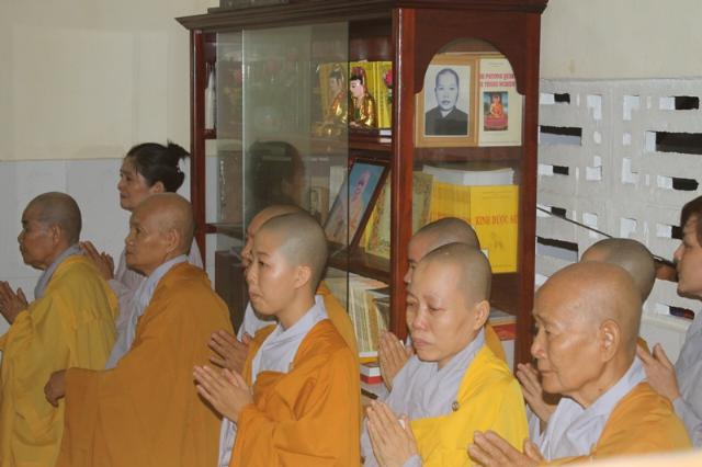 Hình Ảnh Lễ Cung Thỉnh Nhục Thân Cố Ni Trưởng Thích Nữ Như Nghĩa Nhập Kim Quan