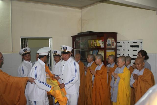 Hình Ảnh Lễ Cung Thỉnh Nhục Thân Cố Ni Trưởng Thích Nữ Như Nghĩa Nhập Kim Quan