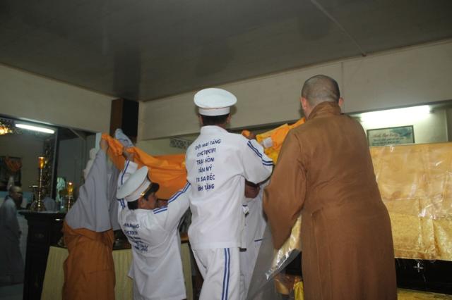 Hình Ảnh Lễ Cung Thỉnh Nhục Thân Cố Ni Trưởng Thích Nữ Như Nghĩa Nhập Kim Quan