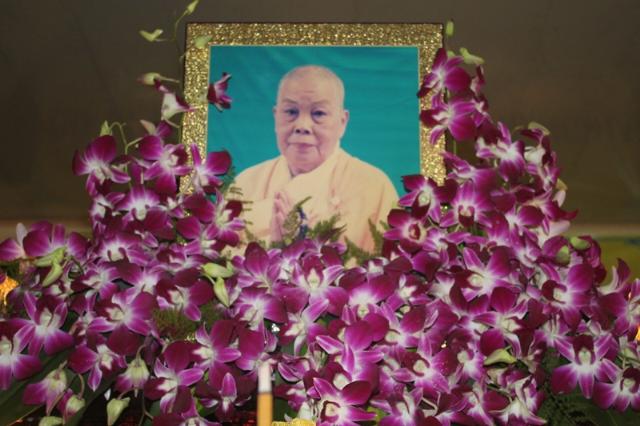 Sa Đéc: Tổng Hợp Hình Cố Ni Trưởng Thích Nữ Tịnh Nghĩa Tân Viên Tịch