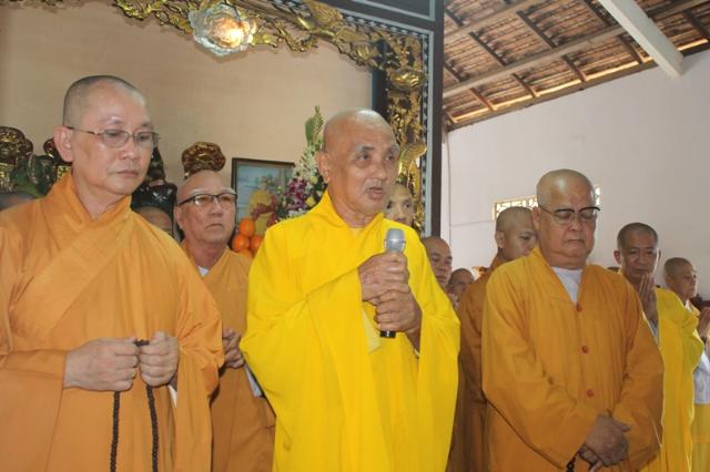 Đồng Tháp: BST. GHPGVN Tỉnh Đồng Tháp Phúng Viếng Cố Ni Trưởng Thích Nữ Tịnh Nghĩa