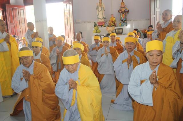 Đồng Tháp: Lễ Nhập Bảo Tháp Ni Trưởng Tịnh Nghĩa
