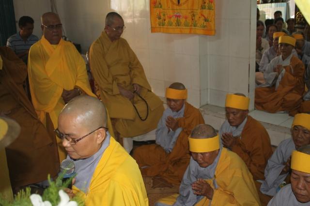 Đồng Tháp: Lễ Nhập Bảo Tháp Ni Trưởng Tịnh Nghĩa