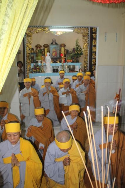 Đồng Tháp: Lễ Nhập Bảo Tháp Ni Trưởng Tịnh Nghĩa