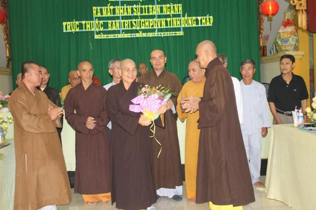 ĐỒNG THÁP: Lễ Ra Mắt 11 Ban Trị Sự GHPGVN Tỉnh Đồng Tháp Nhiệm Kỳ VII (2012 – 2017)