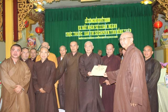 ĐỒNG THÁP: Lễ Ra Mắt 11 Ban Trị Sự GHPGVN Tỉnh Đồng Tháp Nhiệm Kỳ VII (2012 – 2017)