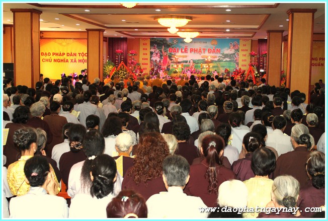 Hà Nội:  Đại lễ Phật Đản tại chùa Quán Sứ