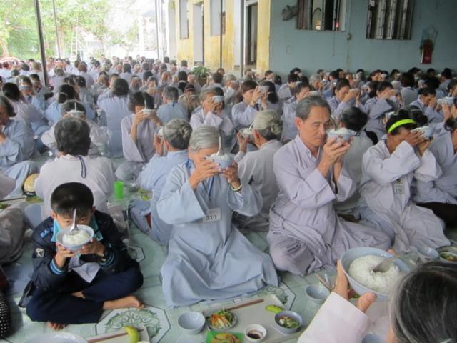 Khóa tu cuối năm - Pháp hội niệm Phật chùa Linh Sơn Pháp Ấn