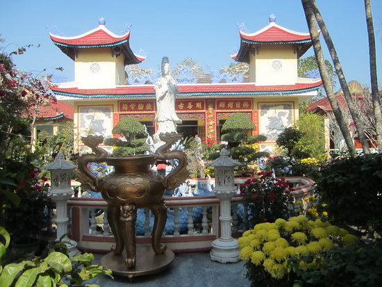 Chùa Minh Thiện khai khóa “Một ngày an lạc” đầu năm