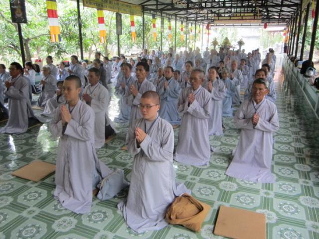 Chùa Sắc tứ Minh Thiện tổ chức khóa tu “Một ngày an lạc”- lần thứ 45