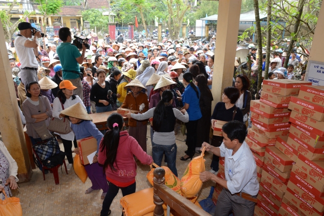Quỹ Từ Thiện ĐPNN cứu trợ cho đồng bào miền Trung đợt 3