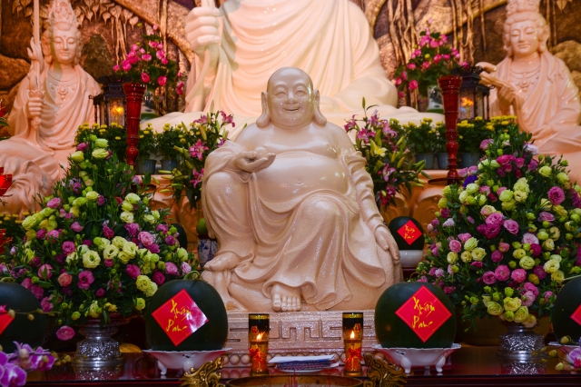 Chùm ảnh: Chùa Giác Ngộ tổ chức hành hương thập tự đầu năm Giáp Ngọ 2014