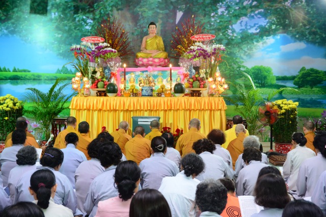 Lễ tưởng niệm GS. TS. Trần Chung Ngọc tại chùa Giác Ngộ nhân tuần thất thứ nhất
