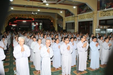 TP.HCM: Lung linh Đêm Hội Hoa Đăng Chùa Long Hưng