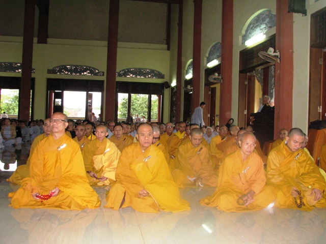 Phú Yên: Lễ Khánh tạ và an vị tôn tượng Phật A Di Đà lộ thiên