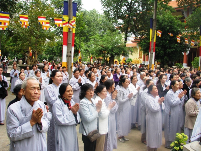 Phú Yên: Lễ Khánh tạ và an vị tôn tượng Phật A Di Đà lộ thiên