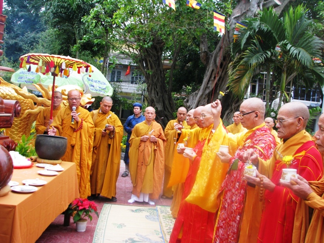 Phú Yên: Lễ Khánh tạ và an vị tôn tượng Phật A Di Đà lộ thiên