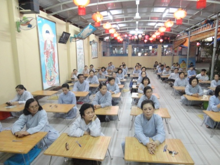 Kỳ thi Học Kỳ I-Năm II của Lớp Giáo Lý-Chùa Thiên Chánh