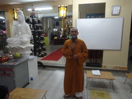 Kỳ thi Học Kỳ I-Năm II của Lớp Giáo Lý-Chùa Thiên Chánh