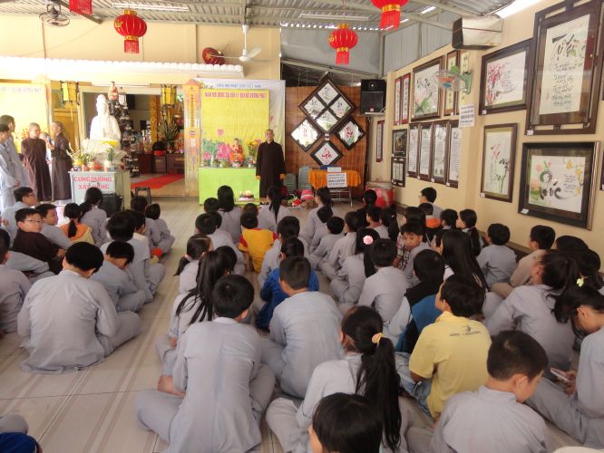 TP.HCM: Buổi Tất niên khóa tu Gieo Hạt Từ Tâm chùa Thiên Chánh