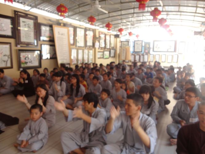 TP.HCM: Buổi Tất niên khóa tu Gieo Hạt Từ Tâm chùa Thiên Chánh